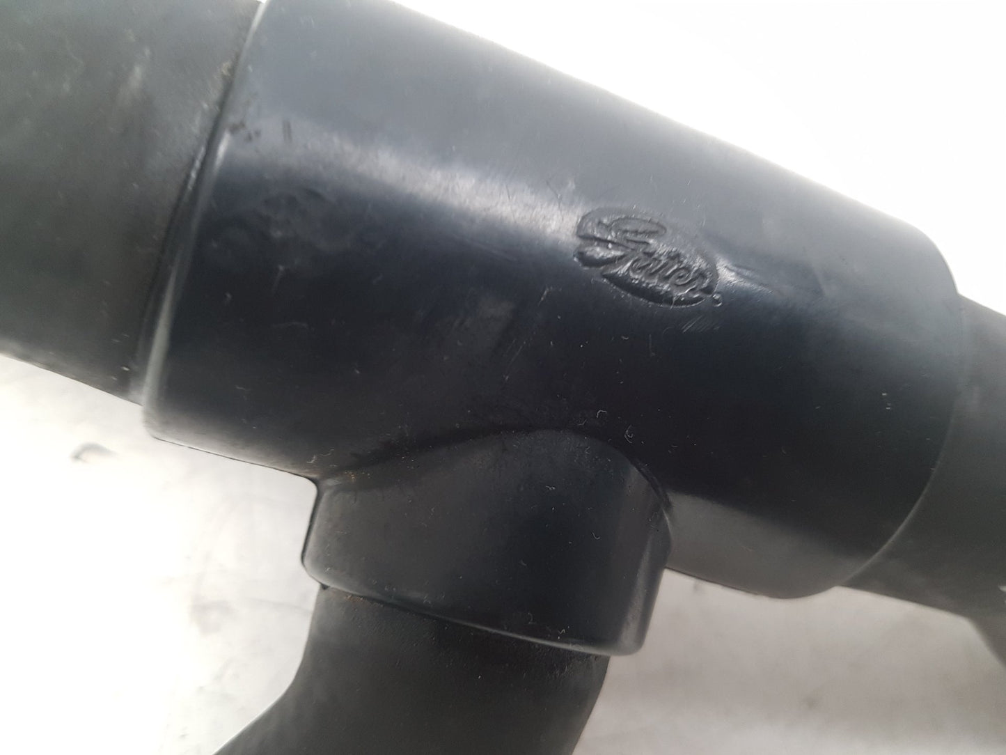 2004 - 2007 Volvo V50  Estate RADIATOR HOSE 30723083