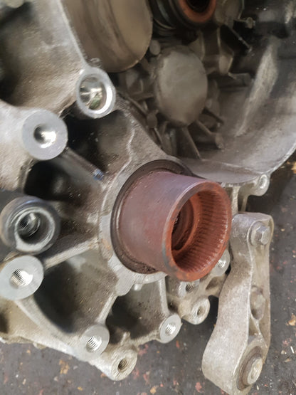 2008 - 2013 Volvo XC60 I 156 Estate Manual Gearbox 9482390