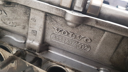 2002 - 2006 Volvo XC90  Estate CYLINDER HEAD COMPLETE DIESEL 08692974