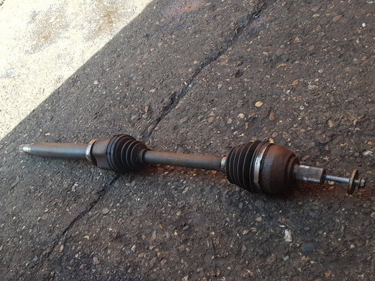 2007 - 2015 Volvo V70  Estate DRIVESHAFT - DRIVER FRONT (MANUAL) 36002894