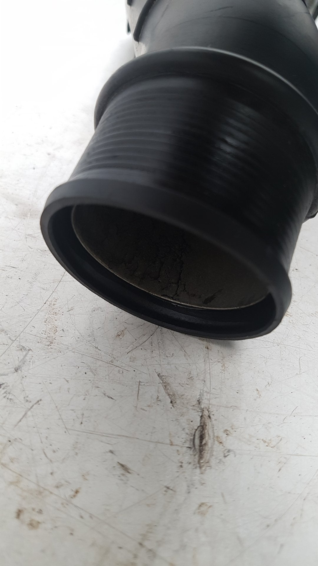 2000 - 2004 Volvo V40  Estate Intercooler Pipe 30620813