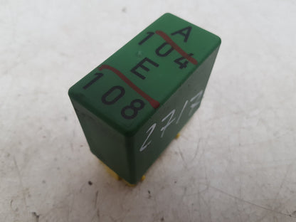 1992 - 1997 Volvo 850  Estate FOG LIGHT CONTROL RELAY 895166000