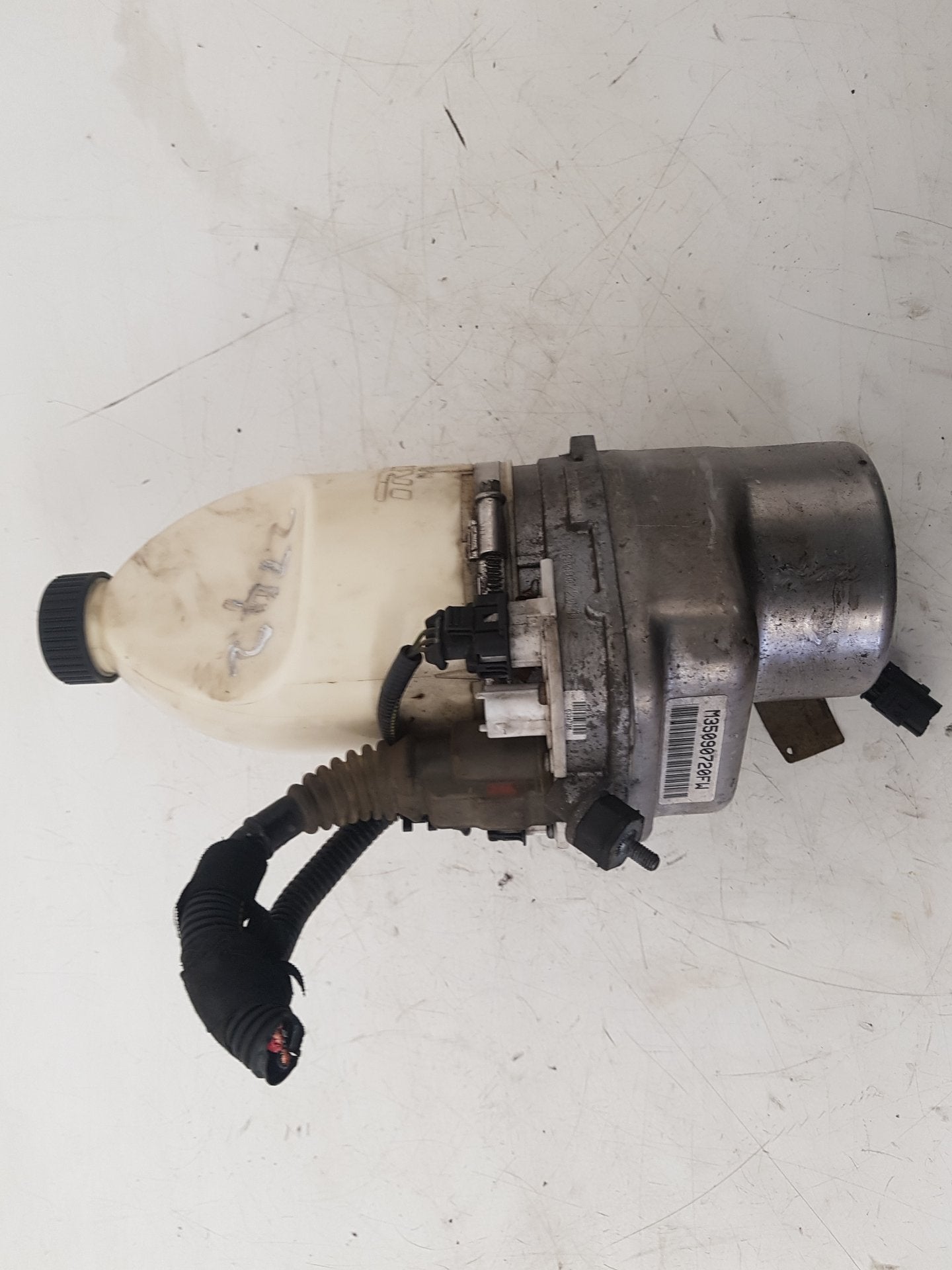 2003 - 2010 Saab 9-3  Saloon Power Steering Pump 35090720