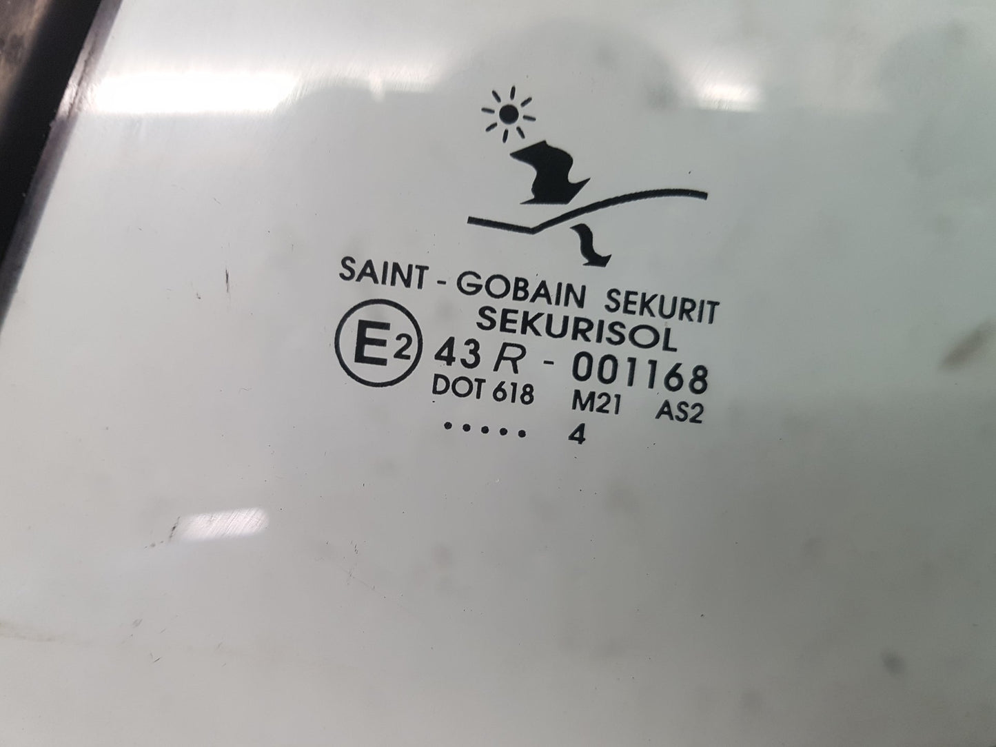 2004 Saab 9-3  Convertible WINDOW REGULATOR/MECH ELECTRIC (REAR PASSENGER SIDE) 12832863