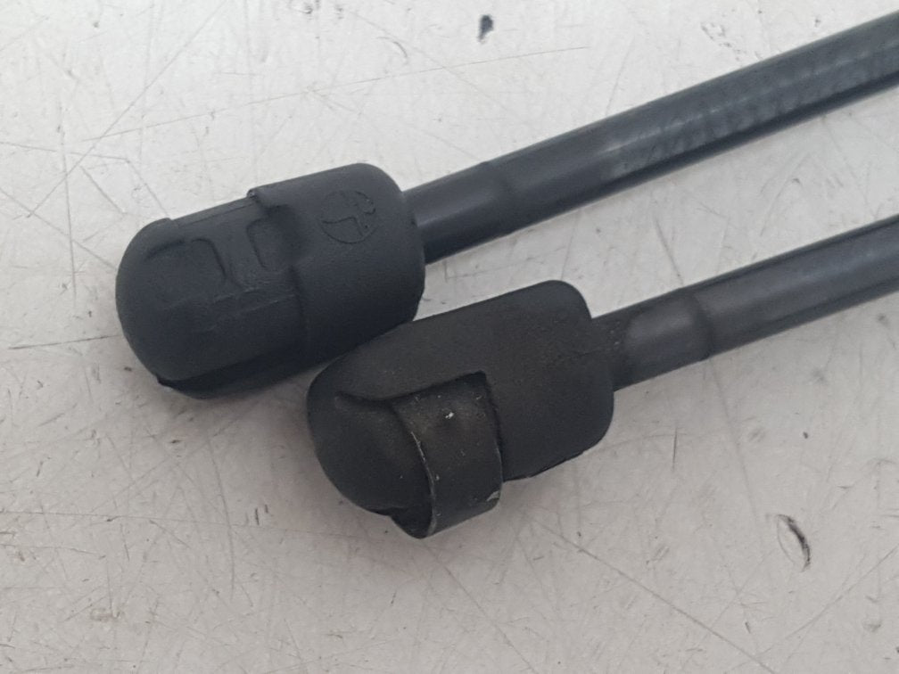 2010 - 2014 Volvo V60  Estate BONNET STRUTS/RAMS - PAIR 31278769
