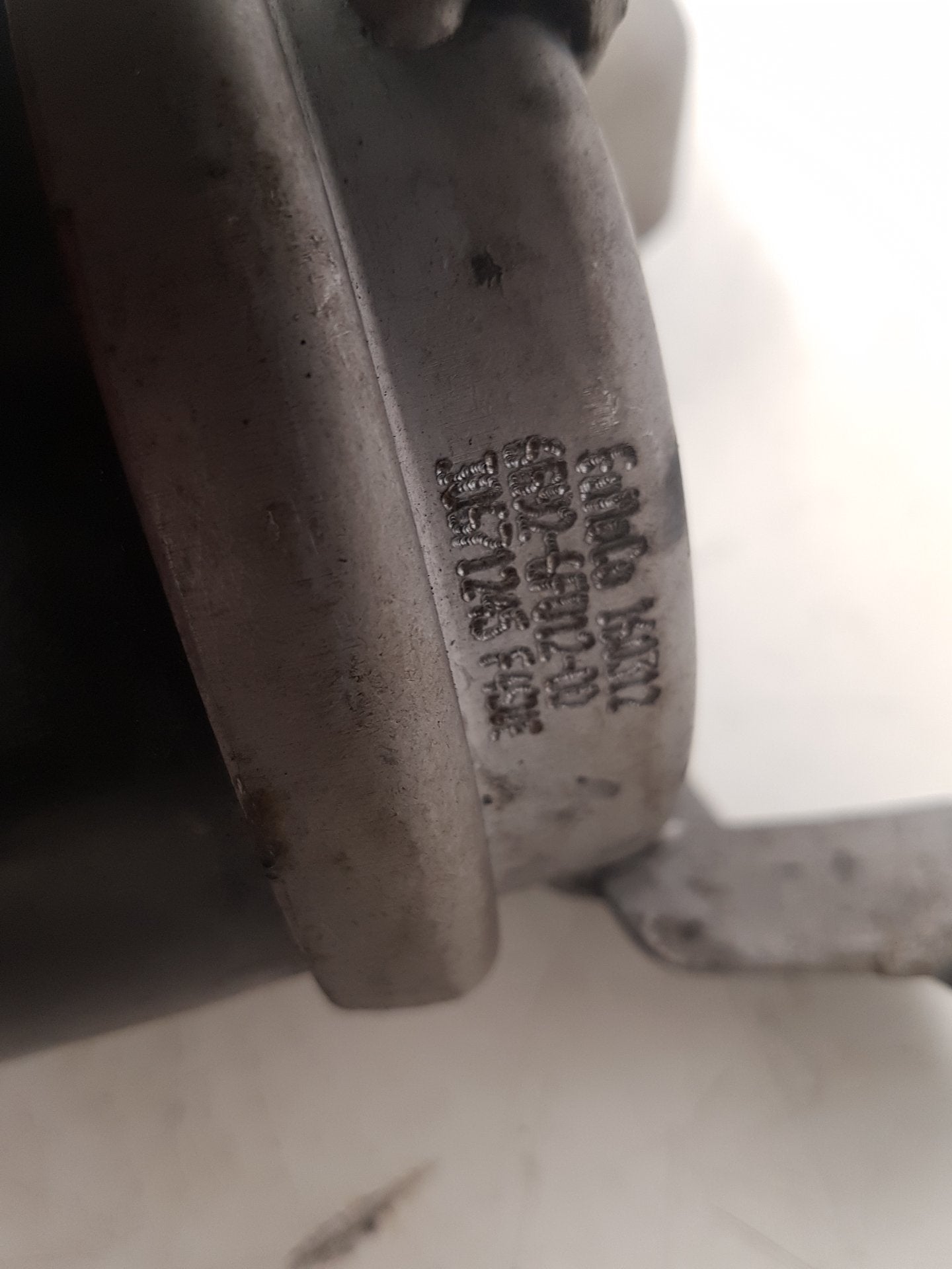 2008 - 2013 Volvo XC60 I 156 Estate Right Engine Mount 30671245