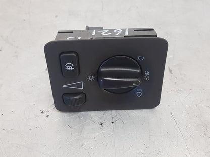 2001 - 2005 Saab 9-5  Estate Headlight Switch 4616124