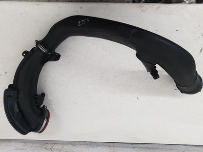 2012 - 2015 Volvo V40  Hatchback Intercooler Pipe 31325985