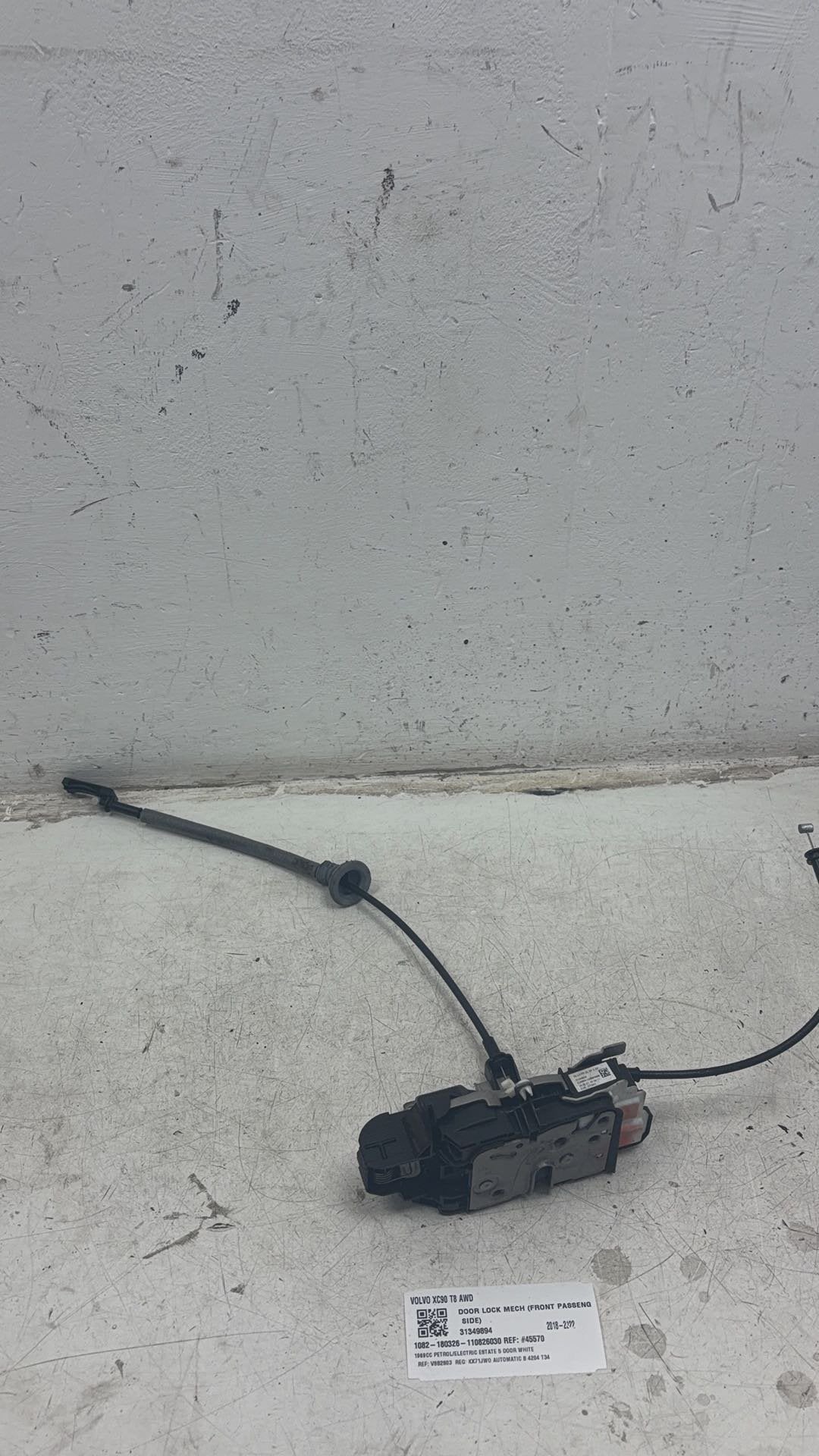 2016 - 2023 Volvo XC90 II 256 Estate Left Front Door Lock Actuator 31349894