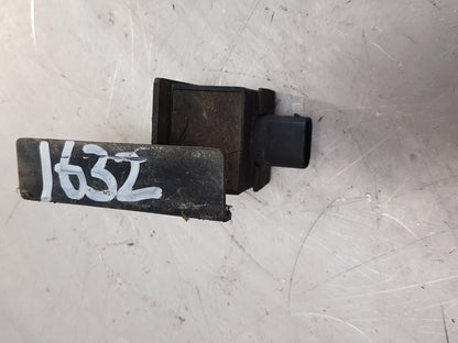 2003 - 2007 Volvo V70  Estate ACCELEROMETER 8691733