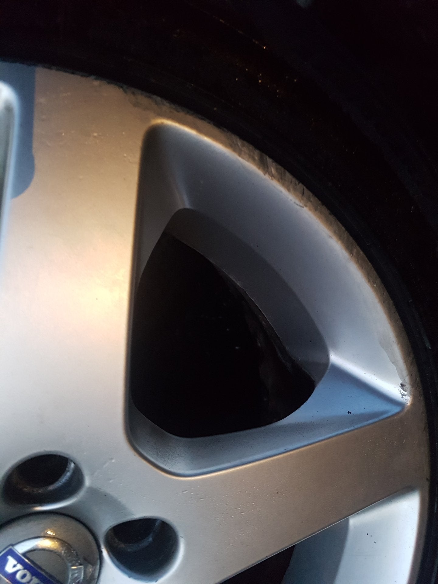 2008 - 2011 Volvo V70  Estate Alloy Wheel 30643770