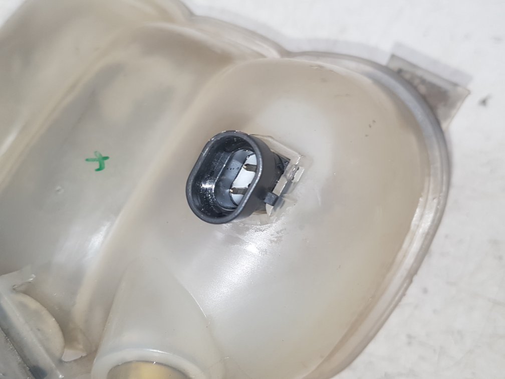 2001 - 2009 Saab 9-5  Estate Radiator Pressure Bottle 45 75 684