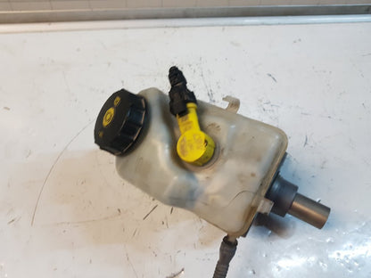 2010 - 2012 Saab 95  Saloon Brake Master Cylinder 41550110