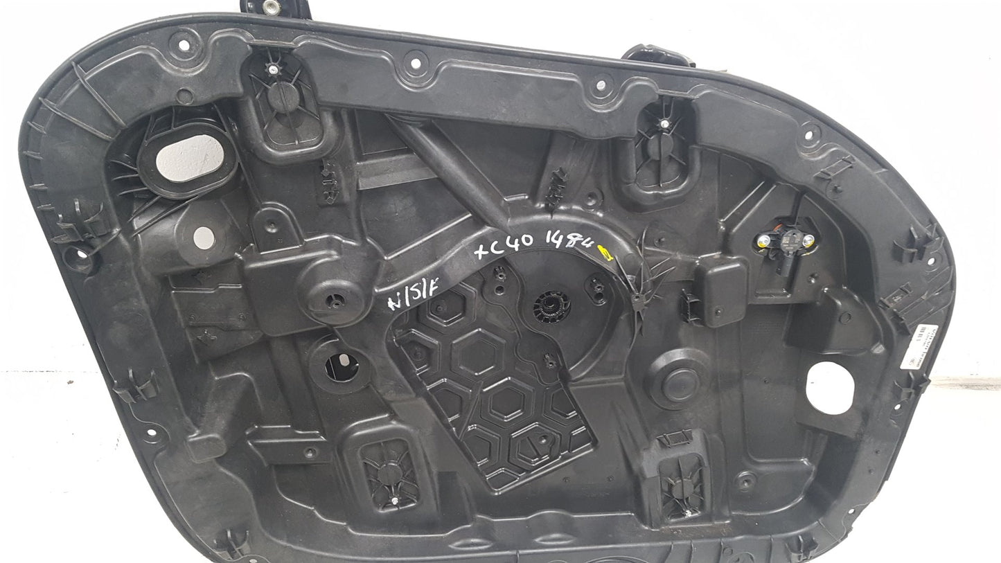 2019 - 2021 Volvo XC40 536 Estate WINDOW REG (PASSENGER SIDE REAR) 4289780
