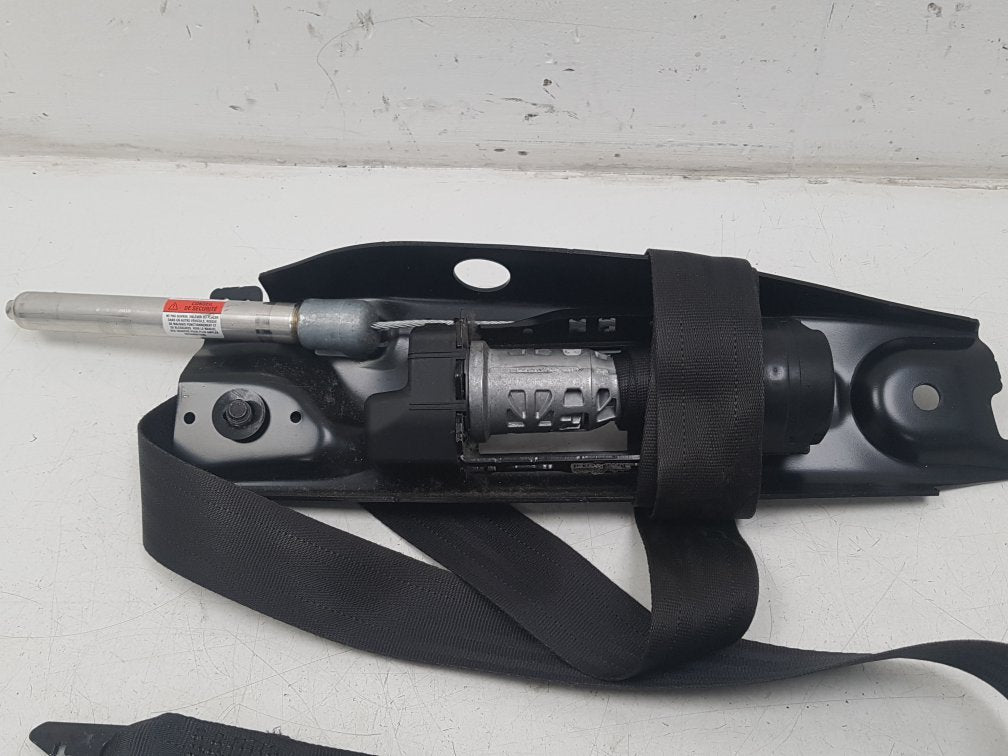 2006 - 2009 Volvo S80  Saloon Left Front Seat Belt