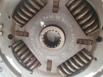 2005 - 2012 Volvo S40  Saloon CLUTCH 31325444