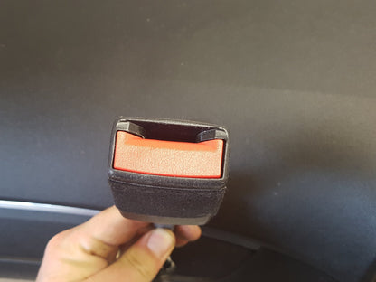 2010 - 2012 Saab 95  Saloon Left Front Seat Belt Stalk 13327470