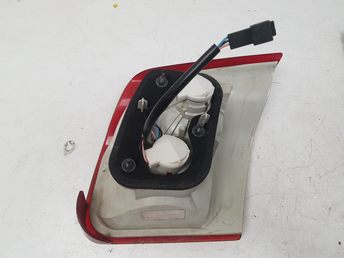 2004 Saab 9-3  Convertible Left Taillight 12831281