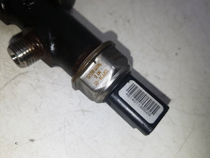 2014 Volvo V40  Hatchback Injection Rail 968529758002
