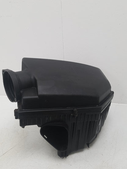 2010 - 2015 Volvo S60   Air Filter Box 7952080