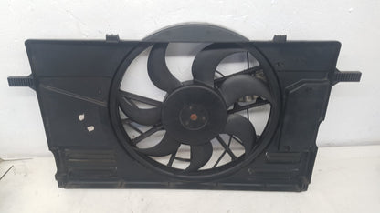 2004 - 2007 Volvo V50  Estate RADIATOR FAN & COWLING (A/C CAR) 3M518C607GB