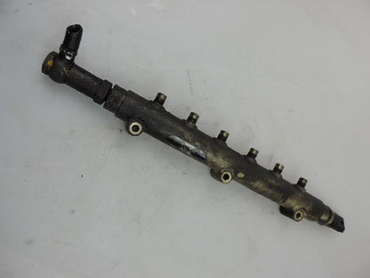 2002 - 2006 Volvo XC90  Estate Injection Rail 0445215015 30622085 0 445 215 015