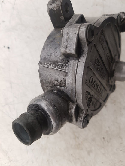 2000 - 2007 Volvo XC70  Estate Vacuum/Air Pump 30731825