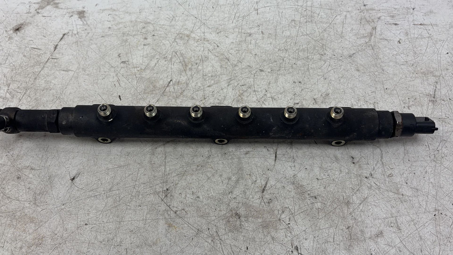 2011 - 2014 Volvo XC90  Estate Injection Rail 30622085