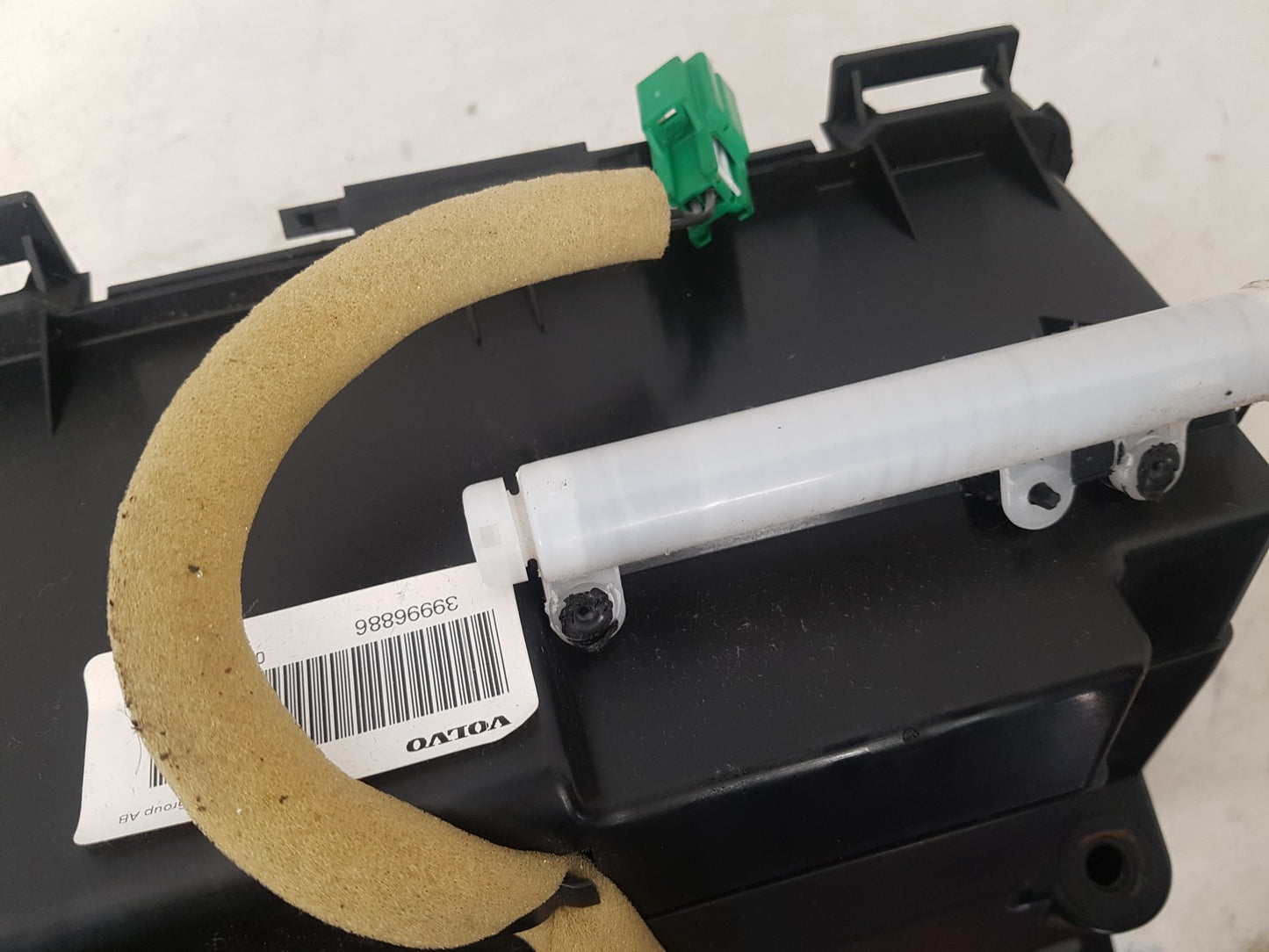 2008 - 2011 Volvo V70  Estate Glove Box 30676281