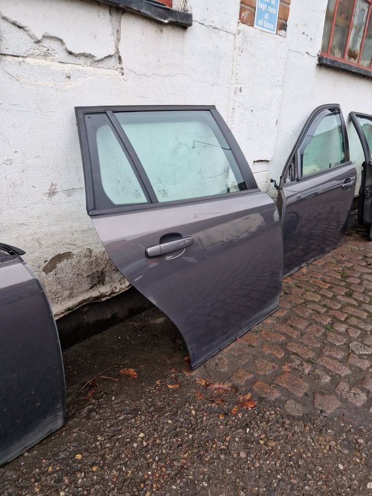 2008 - 2012 Saab 9-3  Estate DOOR - (REAR DRIVER SIDE) 12780341