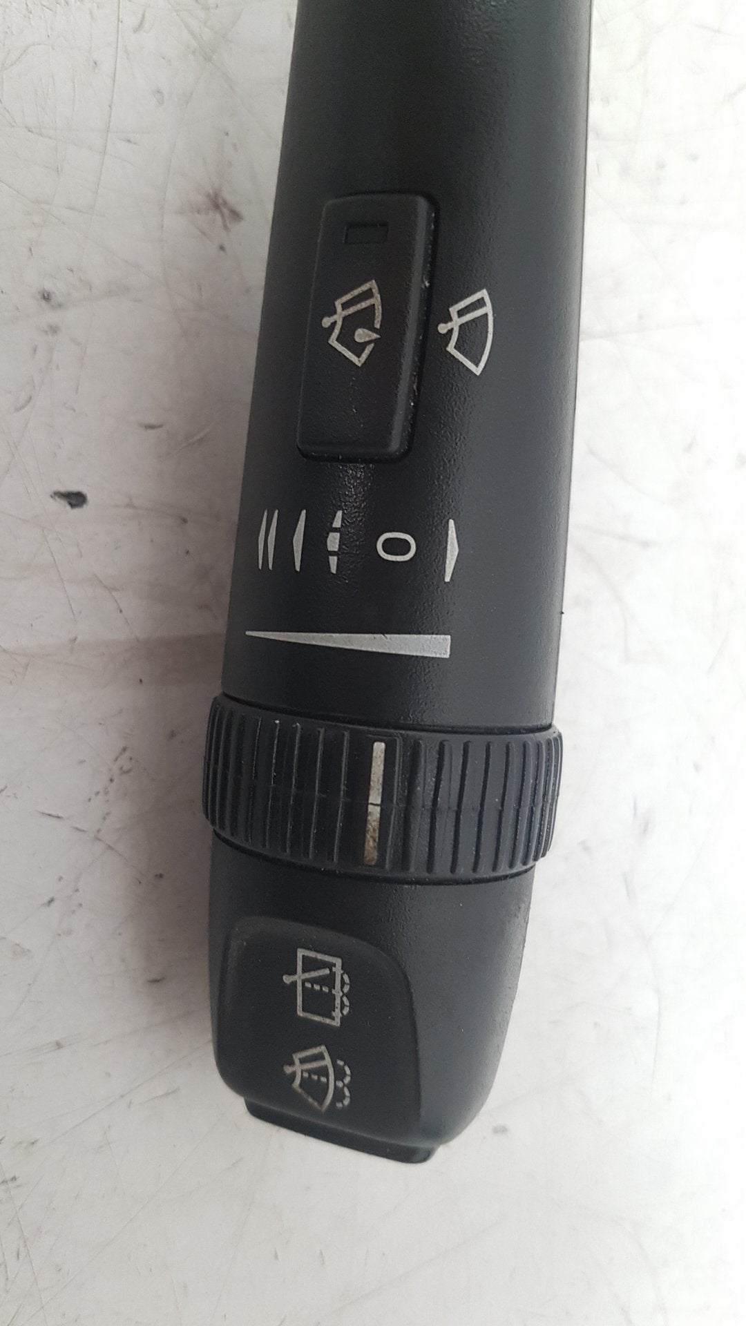 2003 - 2005 Volvo V70  Estate Wiper Switch 30768101