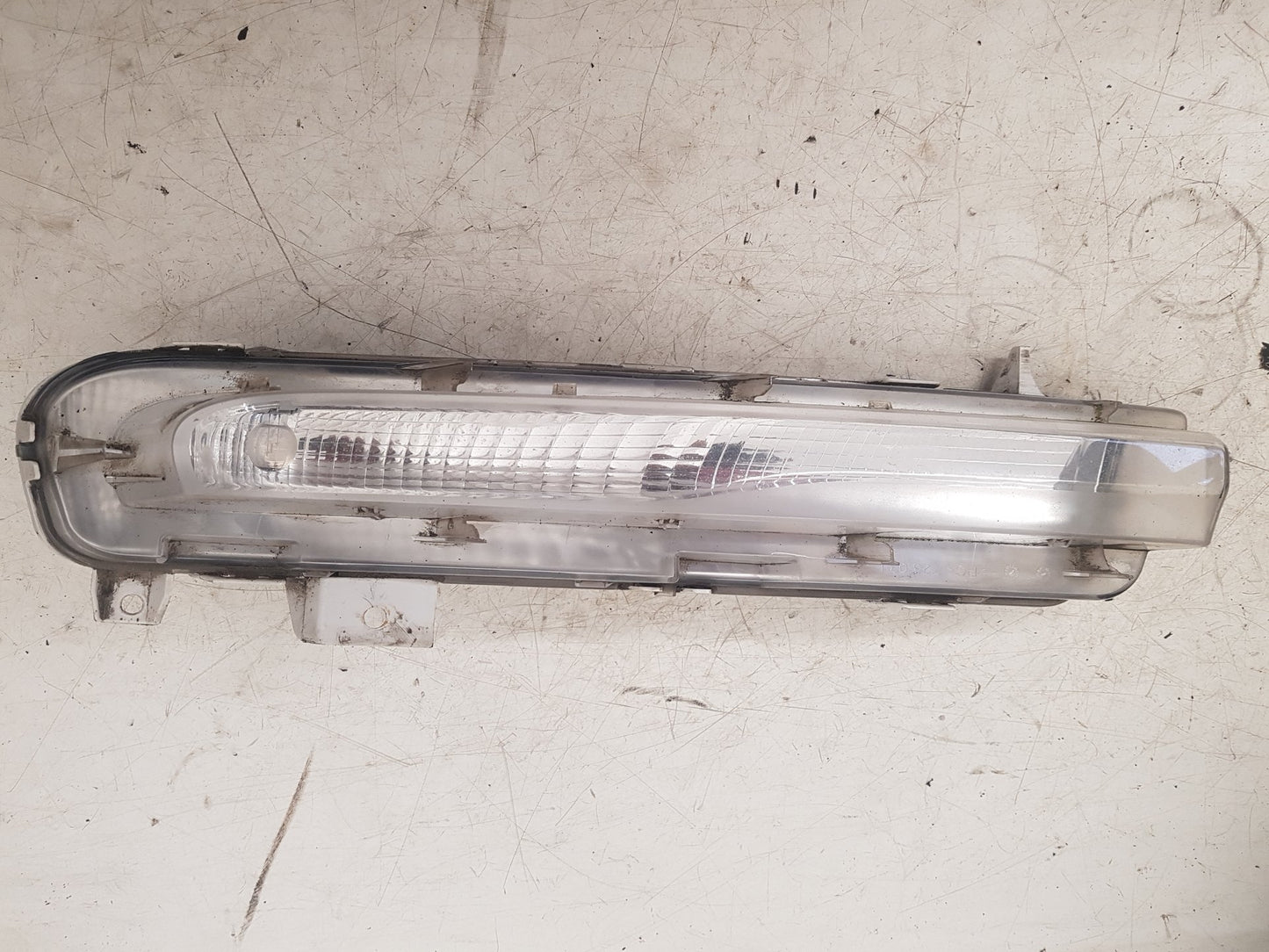 2013 - 2016 Volvo V40 III 525 Hatchback DAYTIME RUNNING LIGHT (PASSENGER SIDE) 31290580