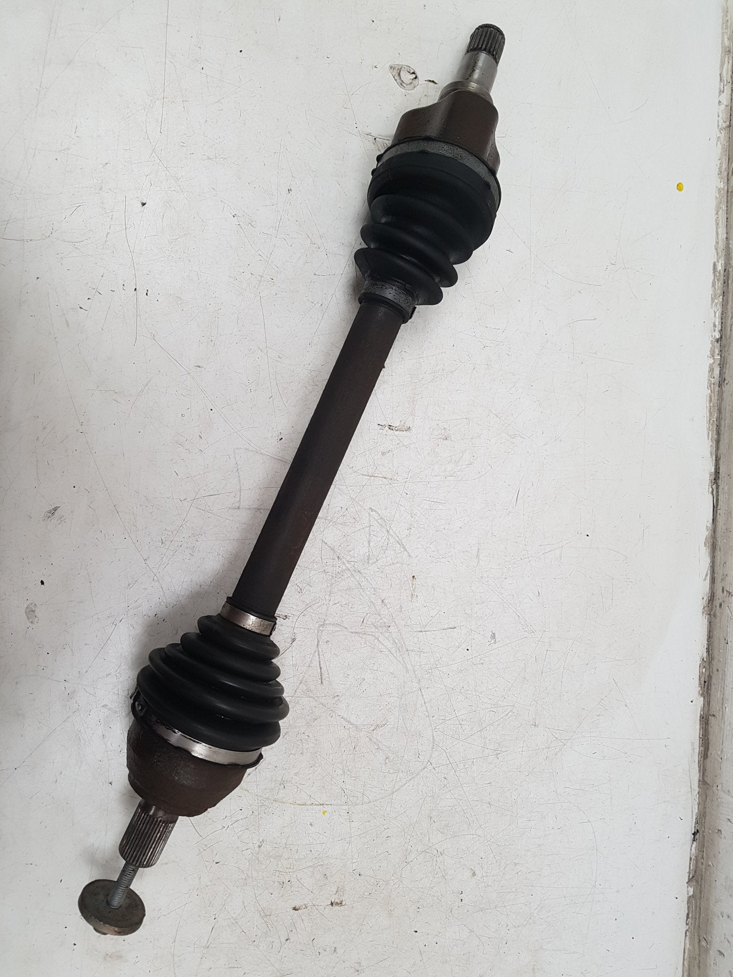 2005 - 2012 Volvo S40  Saloon DRIVESHAFT - PASSENGER FRONT (MANUAL) (ABS) 36001355