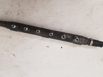 2001 - 2008 Volvo V70  Estate Injection Rail 8658252