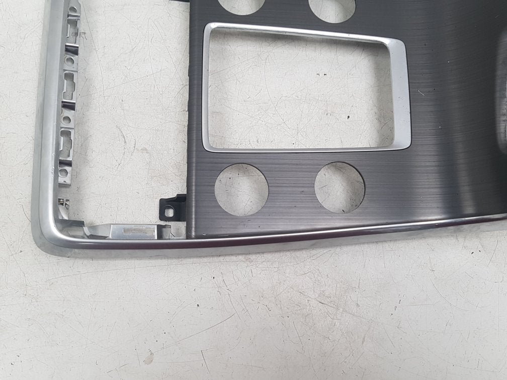 2010 - 2014 Volvo V60  Estate CENTRE PANEL TRIM 8632432