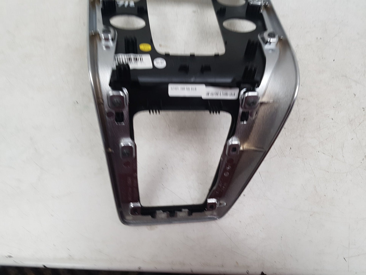 2012 - 2019 Volvo V40  Hatchback Centre Console 31348296