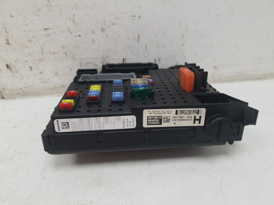 2005 - 2008 Volvo V70 II 285 Estate REAR ELECTRONIC MODULE (REM) 30728512