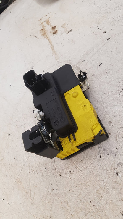 2010 Volvo XC90 I 275Y1CZ7144B1576959- Left Rear Door Front Lock Mechanism VRAC Grade A