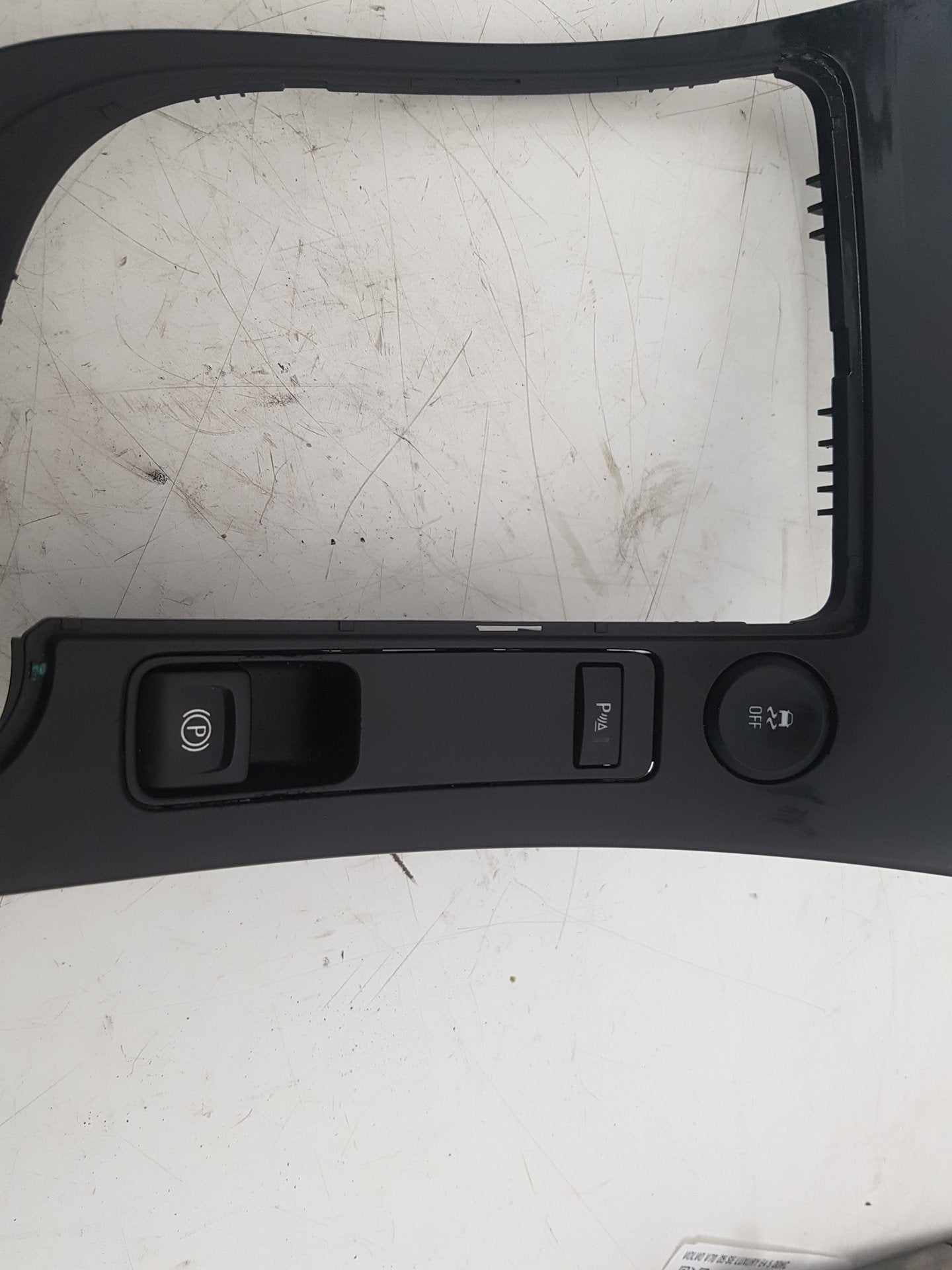 2010 - 2012 Saab 9-5  Saloon Gearshift Surround/Trim 12847465