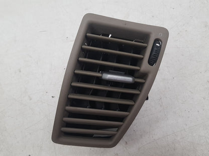 2002 - 2006 Volvo XC90  Estate AIR VENT (DRIVER SIDE FRONT) 3409399