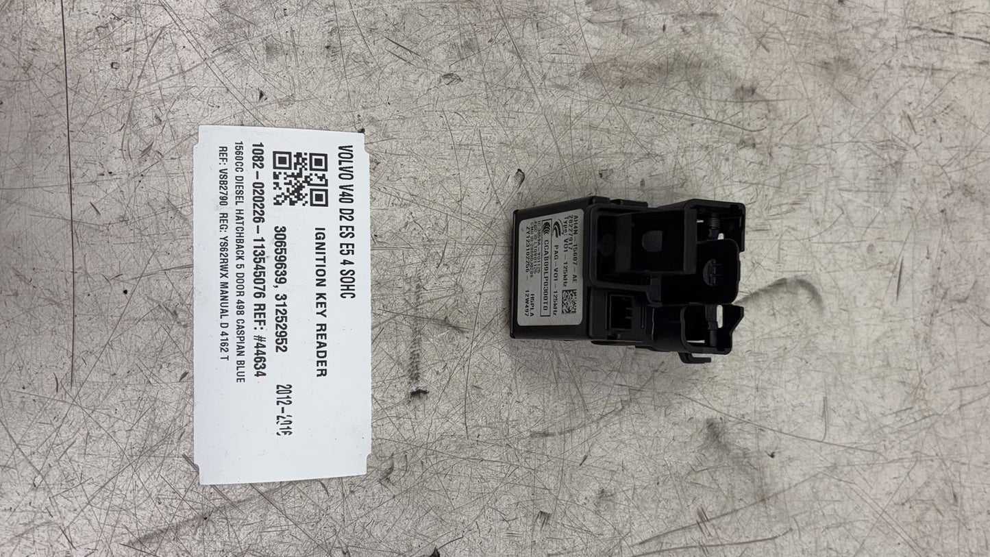 2013 - 2016 Volvo V40 III 525 Hatchback IGNITION KEY READER 30659639