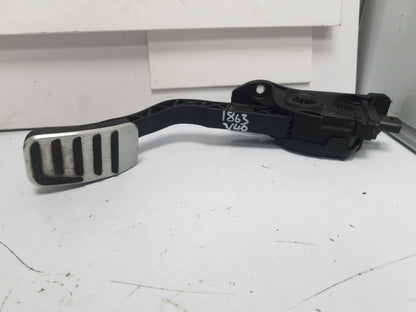2012 - 2021 Volvo V40  Hatchback Accelerator Pedal 31341777