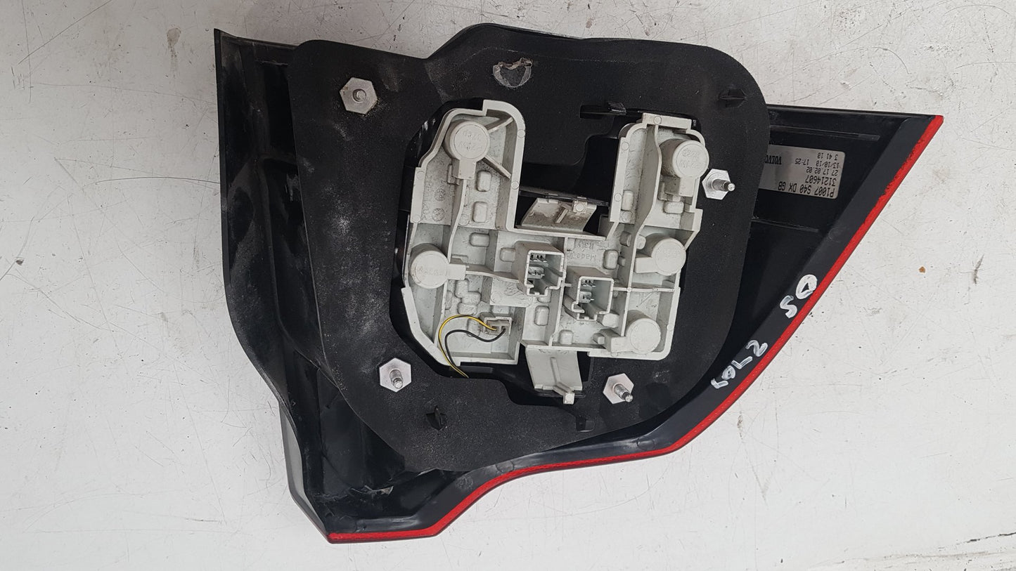 2010 Volvo S40  Saloon Right Taillight 31214607