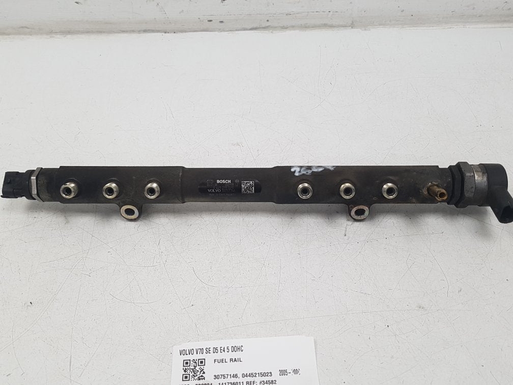 2005 - 2008 Volvo V70  Estate Injection Rail 30757146