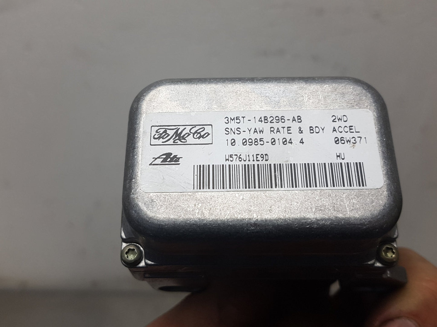 2006 - 2012 Volvo C70   YAW SENSOR 3M5T-14B296-AB