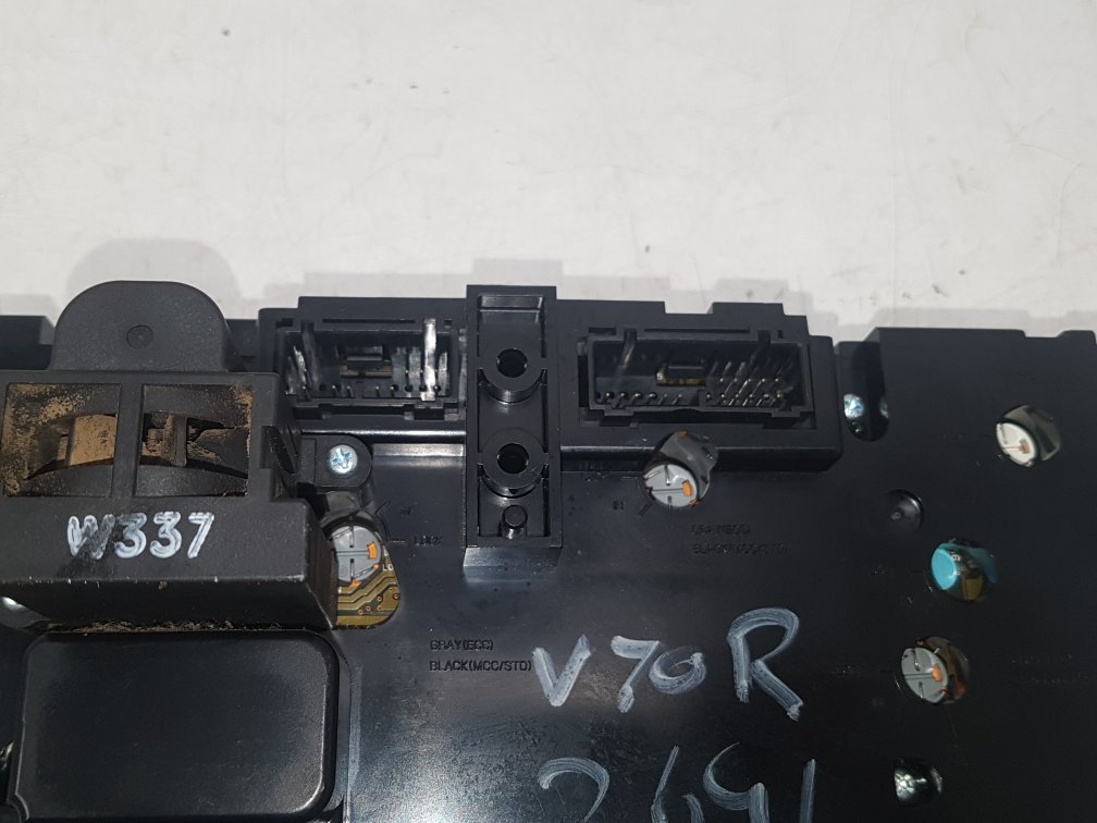 2003 - 2007 Volvo V70  Estate Heater Controls 8691875