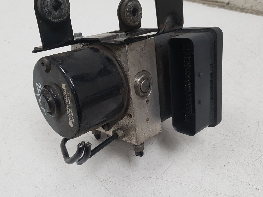 2006 - 2009 Volvo C70  Convertible ABS Pump/Modulator 30794730AA
