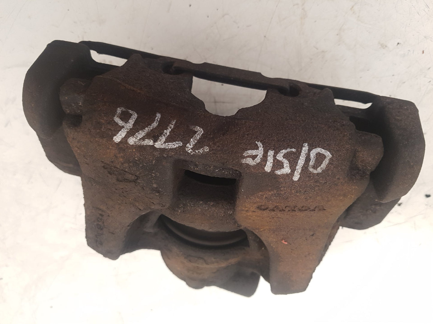 2012 Volvo S60  Saloon Right Front Caliper 8603754
