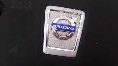2012 Volvo V60   Engine Cover 31339884