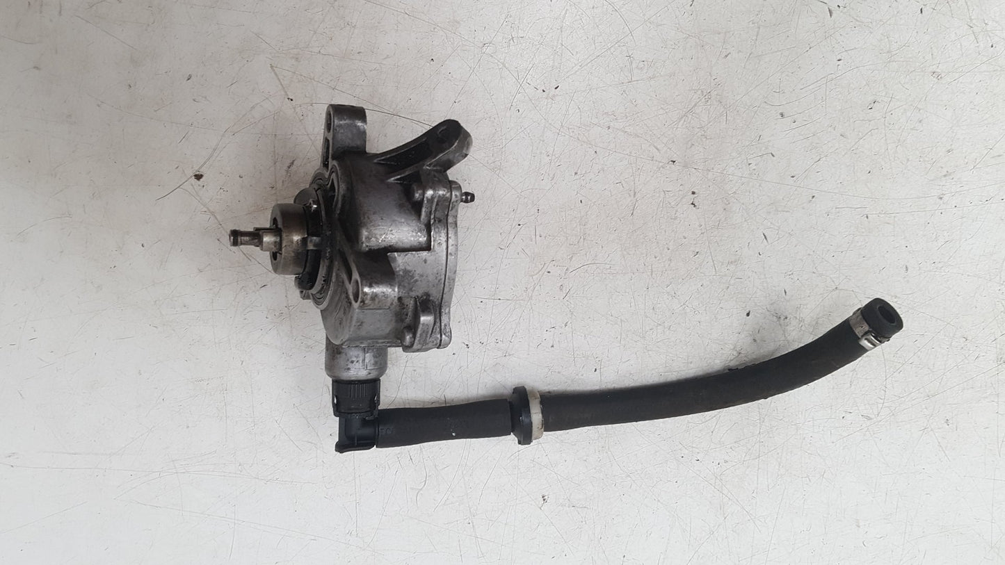 2005 Volvo V70  Estate VOLVO BRAKE VACUUM PUMP 08699237